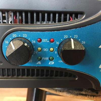 PEAVEY GPS-2600 パワーアンプ 【公式通販】