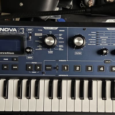Novation MiniNova 37-Key 18-Voice Synthesizer 2012 - Present - Blue
