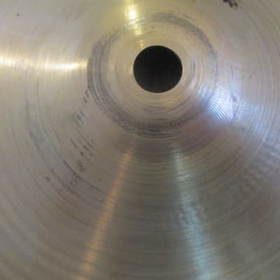 Zildjian Avedis 14 Inch New Beat Hi Hat Bottom Cymbal, 1338 Grams - Clean! image 3