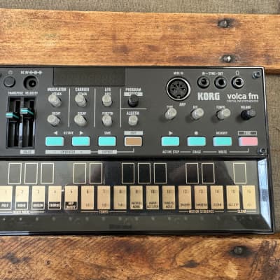 Korg Volca FM Digital FM Synthesizer/Sequencer 2016 - 2022 - Black