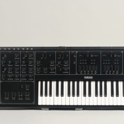 Yamaha CS-30L analog synthesizer + legs + lid + owner's manual (serviced)