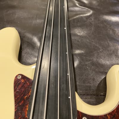 Hohner J Bass F1 image 4