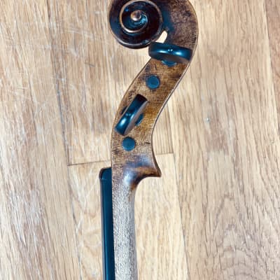 Old German Stradivari model violin Pro early 20th century - video sample image 11