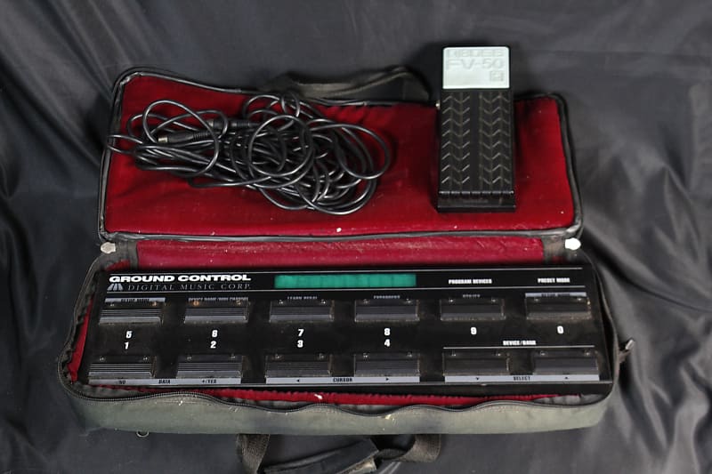 Digital Music Corp. Ground Control MIDI Footswitch Black Reverb