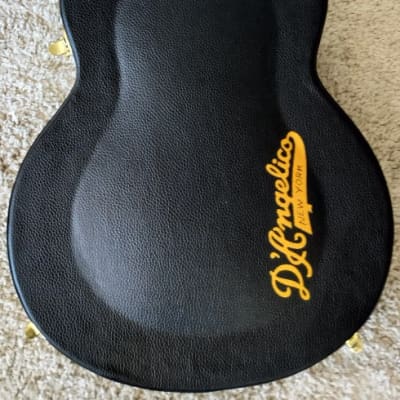 D'Angelico Deluxe DC LE Semi Hollow Guitar w/Case Matte Sapphire, DADDCSAPSNS image 4