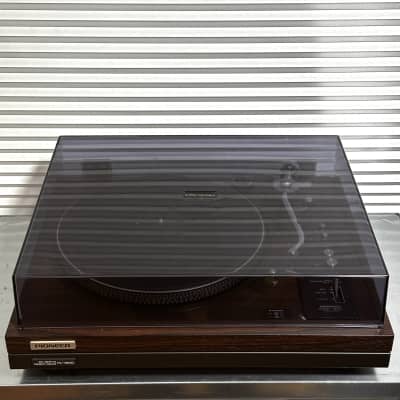 Pioneer PL-1200 Vintage Direct Drive Turntable image 2