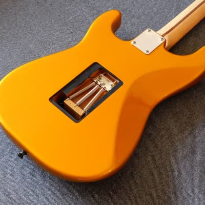 Charvel So-Cal Style 1 Gold image 9