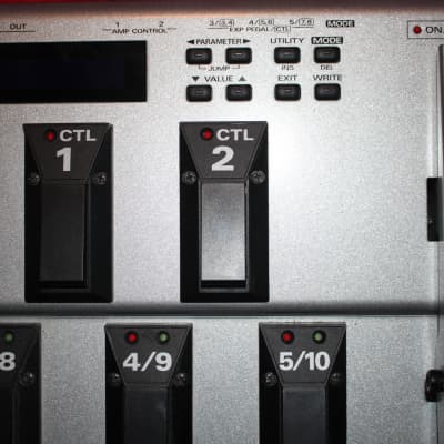 Roland VG-99 V-Guitar Modeling Synth with GK-3 Pickup and FC