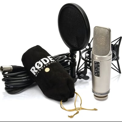 RODE NT2-A Multi-Pattern Large Diaphragm Condenser Microphone image 3