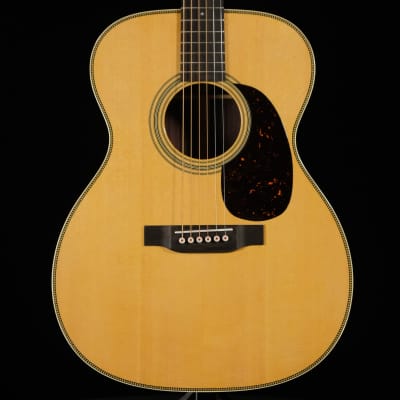 Martin Standard Series 000-28