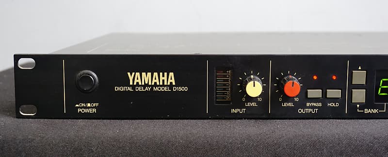 Yamaha D1500 Vintage Digital Delay 1U Rack Mount Unit W/ MIDI - 100 - 240V