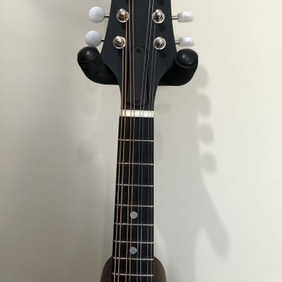 Eastman MD304 Mandolin image 3