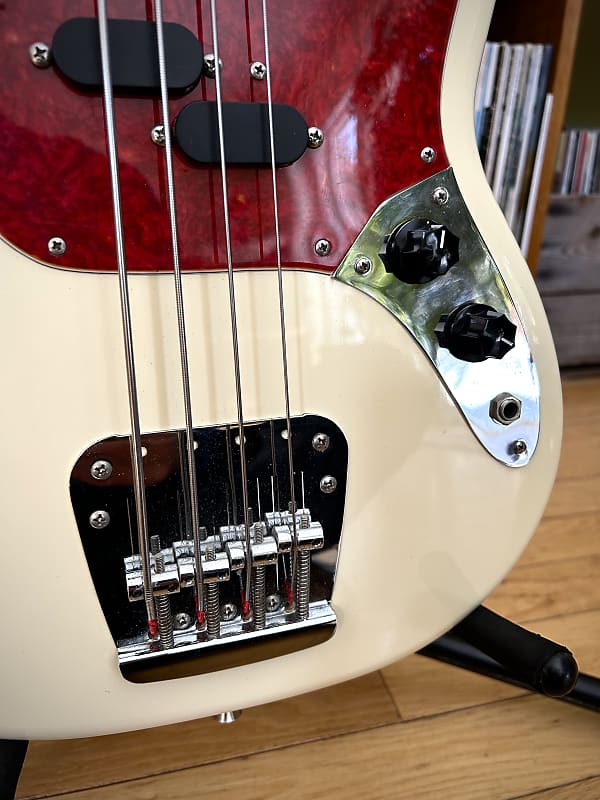 Fender MB-98 / MB-SD Mustang Bass Reissue MIJ | Reverb Canada