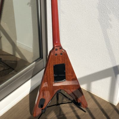 Killer KG-Wishbone V Made by ESP Japan 2020 Antique Brown Killer KG-Wishbone V Made by ESP Japan 2020 Antique Brown