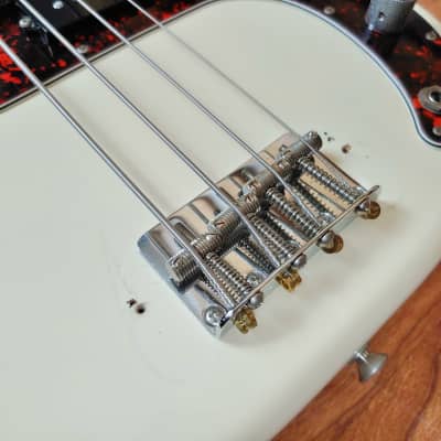 2003 Fender American Vintage '62 Precision Bass Olympic White With OHSC & Case Candy Free Shipping image 14