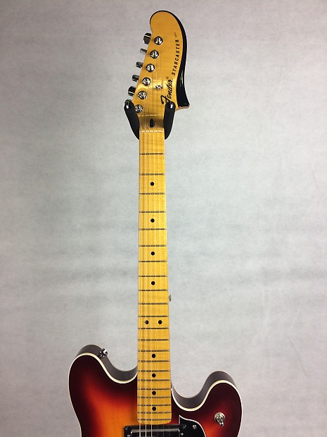 Fender Starcaster 2013 3 Color Sunburst