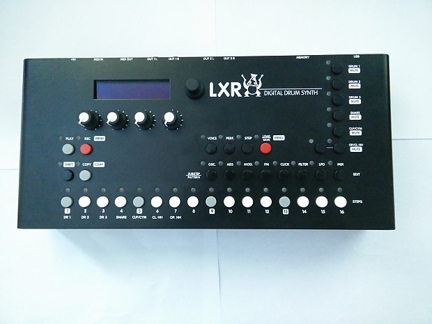 Drum synthesizer outlet