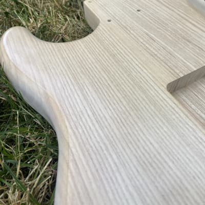 Heavy Seas Stratocaster style body Fender dimensions 2025 - White blonde Nitro image 3
