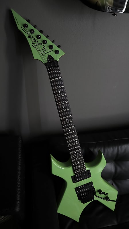89-'90 BC Rich Warlock in RARE Poison Green with Floyd Rose 89-'90 BC Rich Warlock in RARE Poison Green with Floyd Rose