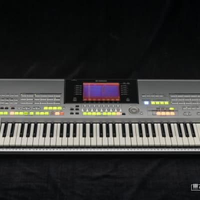Yamaha Tyros Digital Worskstation Synthesizer (1st gen)