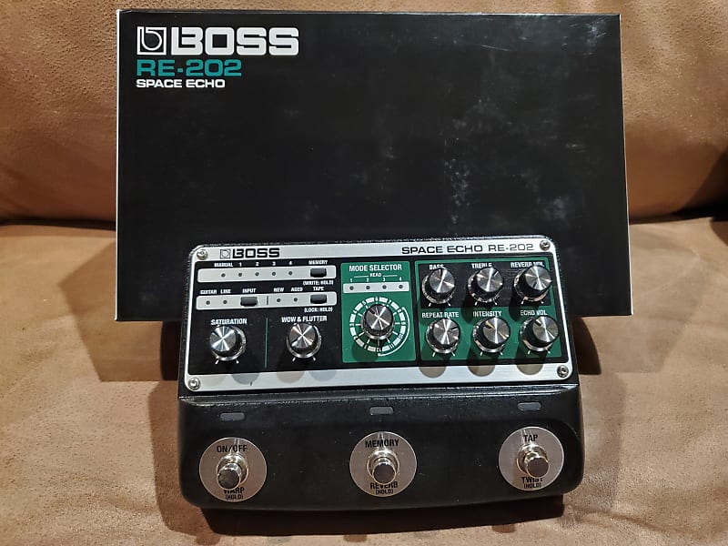 Boss RE-202 Space Echo