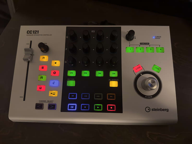 Steinberg CC121 Controller incl. original Power Supply | Reverb Greece