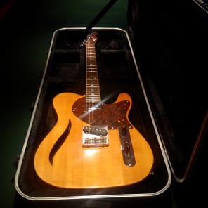 Telecaster builder shop