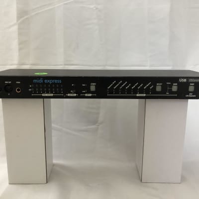 MOTU MIDI Express XT 8 x 8 MIDI Interface/Patchbay | Reverb