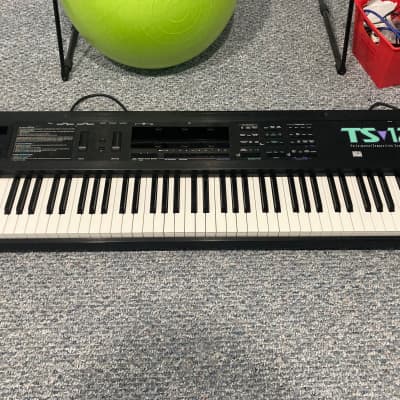Ensoniq TS-12 Performance / Composition Synthesizer (Comes w/ Manuals and Floppy Disk Sample Collection)