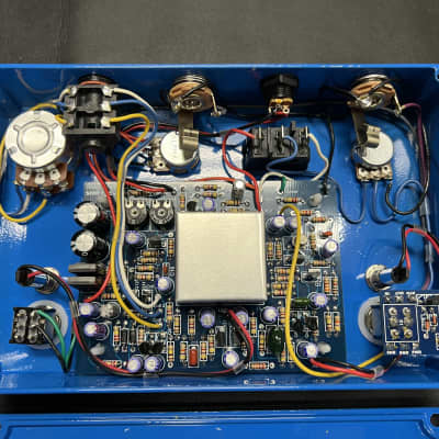 Unique-Vibe Shiftee Univibe pedal 2016 Rare!  w/dc adapter image 10