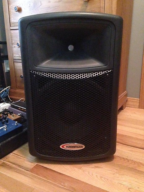 Harbinger speakers hot sale aps12