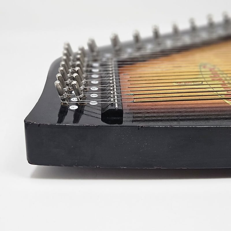 Vintage 60s Sunburst Design Chroma Harp By Rhythm Band Inc