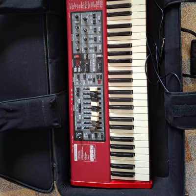 Nord Electro 4D SW61 Semi-Weighted 61-Key Digital Piano 2013 - 2015 - Red
