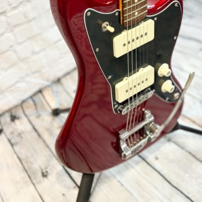 Fender Limited Edition American Special Jazzmaster with Bigsby Vibrato 2016 - Candy Apple Red image 5