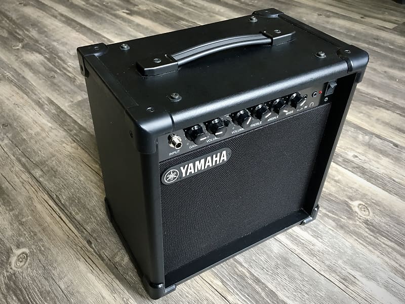 Ampli Yamaha GA15II