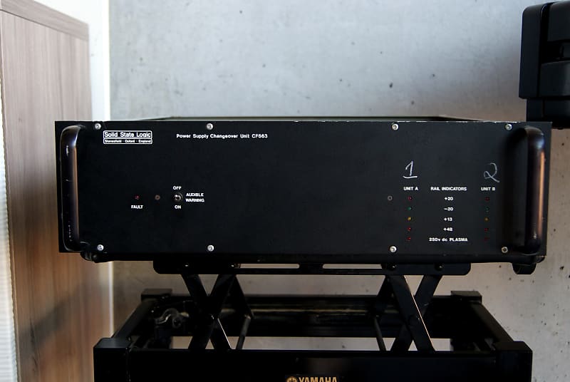 x2 Solid State Logic Stabilized Power Supply and Changeover Unit set image 1