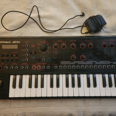 Roland JD-Xi Synthesizer Purchased 2019 - Black w/Red