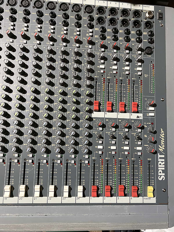 Soundcraft Spirit Monitor Mixing Console 24x8 Sound Board
