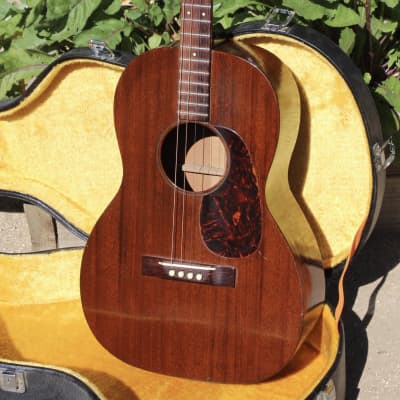1962 Martin 5-15T  Mahogany tenor guitar with hard case. image 1