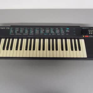 Yamaha PSR-75 | Reverb