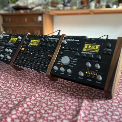 Elektron triple stand (walnut wood) Digitakt/Digitone/Syntakt/Heat image 3