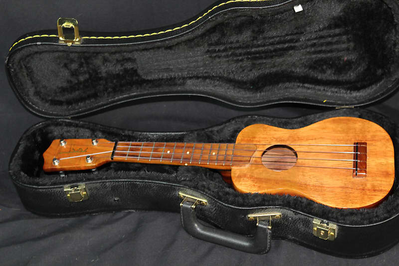 HF-1 Soprano 1970年代 Kamaka Soprano HF-1 1970's | Quiet Village