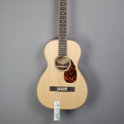 Larrivee P-09 Natural w/ Indian Rosewood back and sides for sale