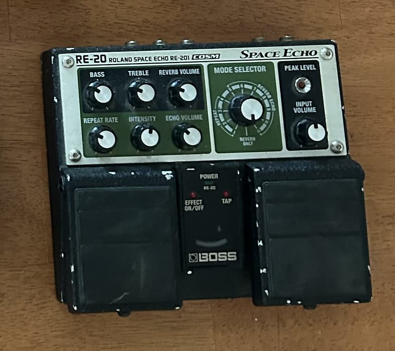 Boss RE-20 Space Echo