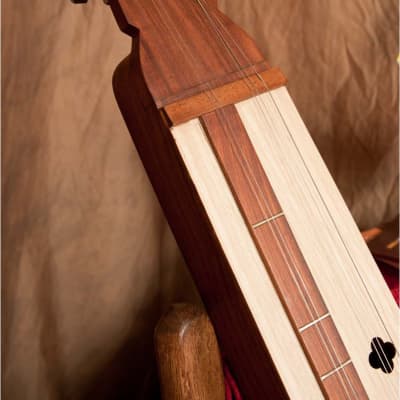 Roosebeck DME5 European Mountain Dulcimer 5-String Scheitholt-Style with Pick & Noter image 8