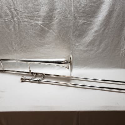 King Cleveland 605トロンボーン ハードケース付き King Cleveland 605トロンボーン ハードケース付き King
