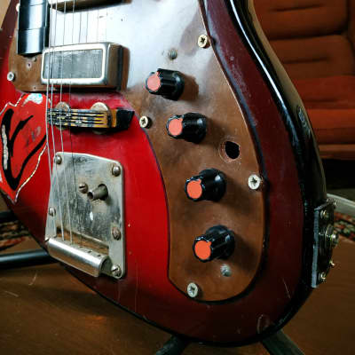 Aelita USSR Vintage Soviet Electric Guitar 335 Jaguar Strat Jazz image 5