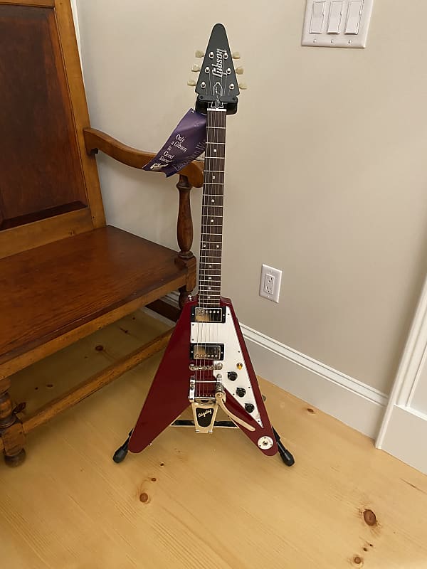 Gibson Lonnie Mack Signature Flying V 1993-1995 - Cherry image 1