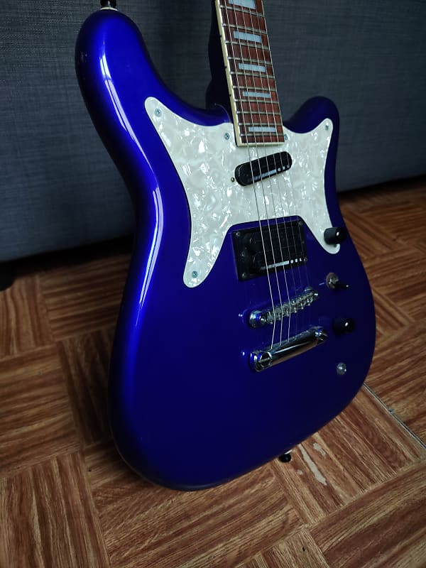 Epiphone coronet 希少モデル 1964 Epiphone Coronet, Black | The Music Emporium