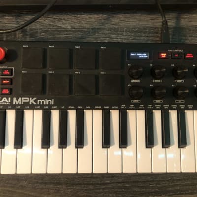 AKAI Professional MPK Mini MK3 – Clavier MIDI US…